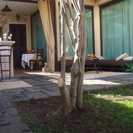 Villa Singola -Sole-Luna-Casavilladusoleil อาชิเรอาเล ภายนอก รูปภาพ