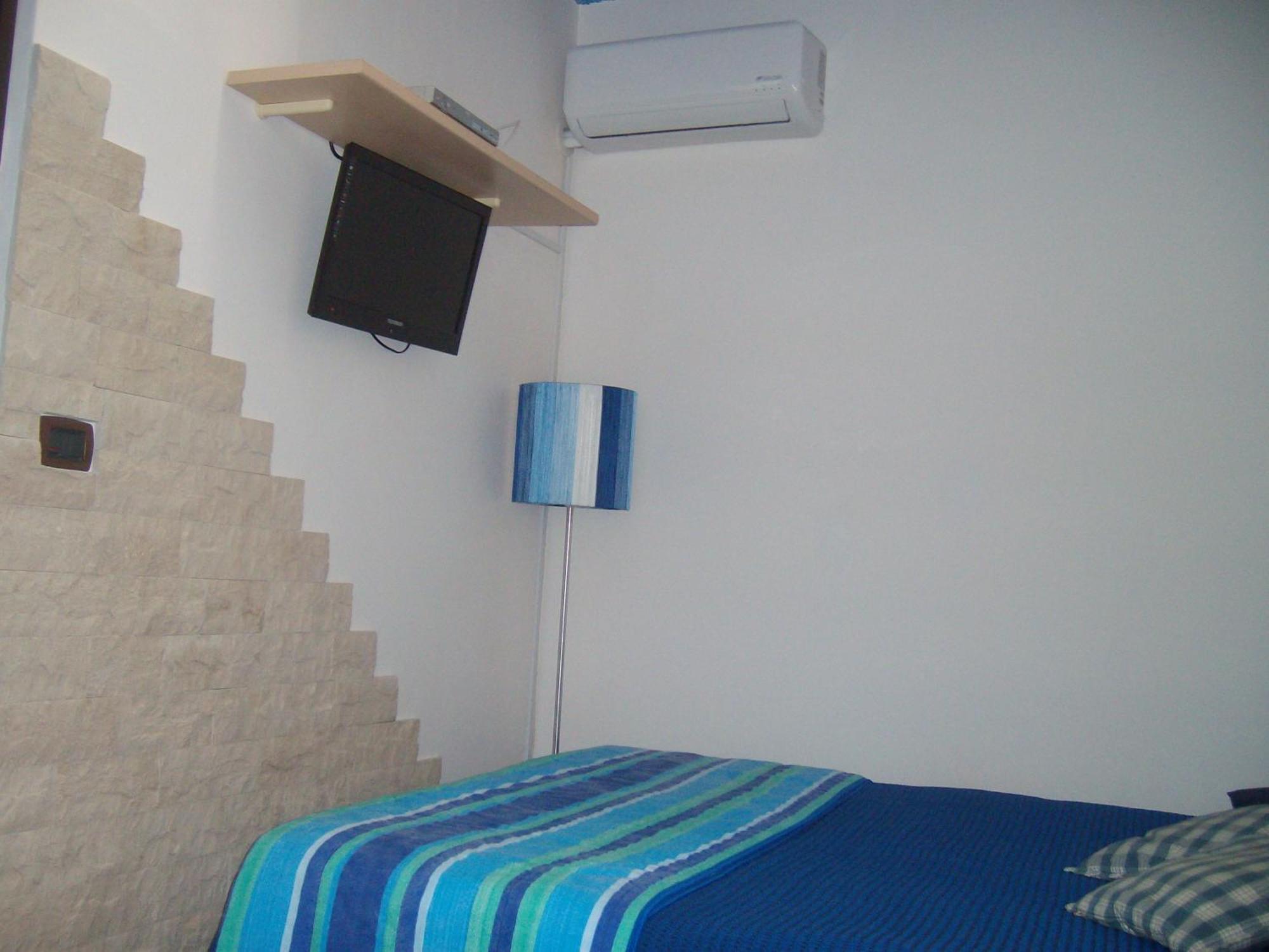 Villa Singola -Sole-Luna-Casavilladusoleil อาชิเรอาเล ภายนอก รูปภาพ