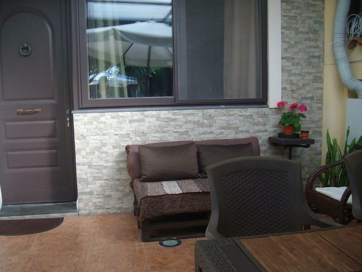 Villa Singola -Sole-Luna-Casavilladusoleil อาชิเรอาเล ภายนอก รูปภาพ