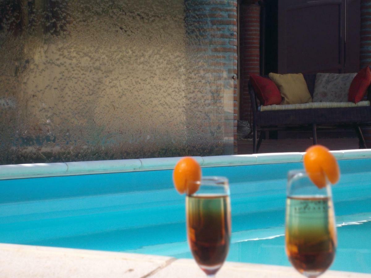 Villa Singola -Sole-Luna-Casavilladusoleil อาชิเรอาเล ภายนอก รูปภาพ